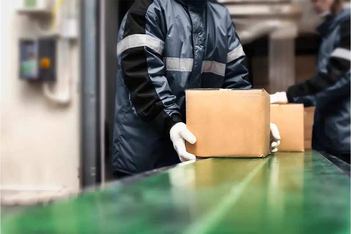 Mantenimiento y cuidado de los uniformes térmicos para prolongar su vida útil Bajo Cero Uniformes Térmicos Ropa